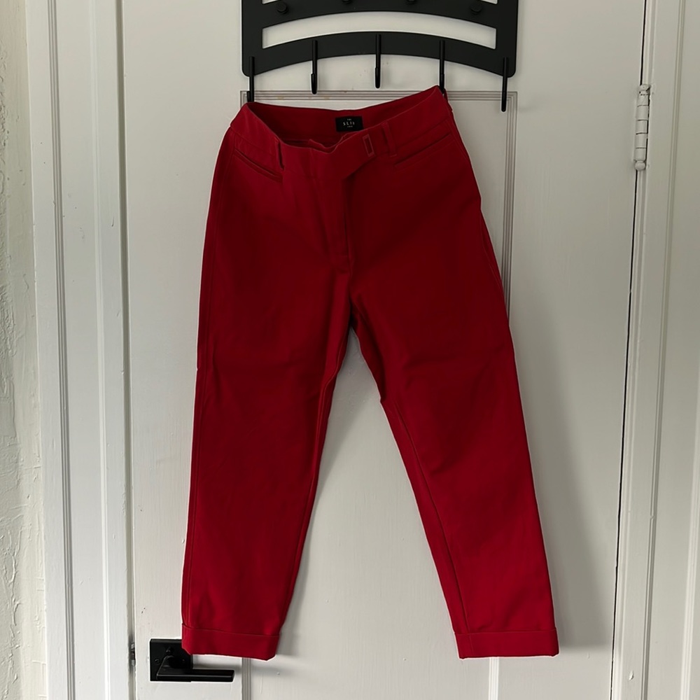 Slim red crop pants